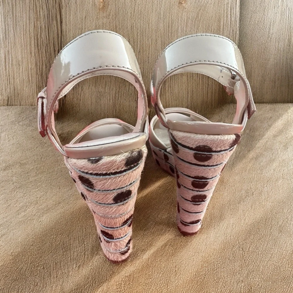 Enzo Angiolini Indulgent Wedge Platform sandals Polkadot patent leather S 6 1/2